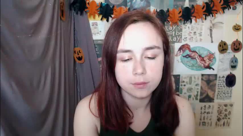 veryveryvery_shy Adult Chat October 13, 2025