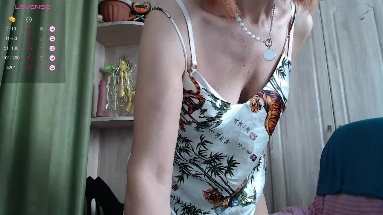 VILENIKA Adult Chat October 13, 2025