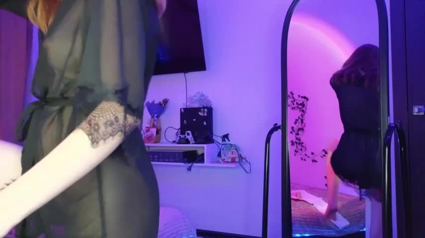 Candy_Flosse Adult Chat October 13, 2025