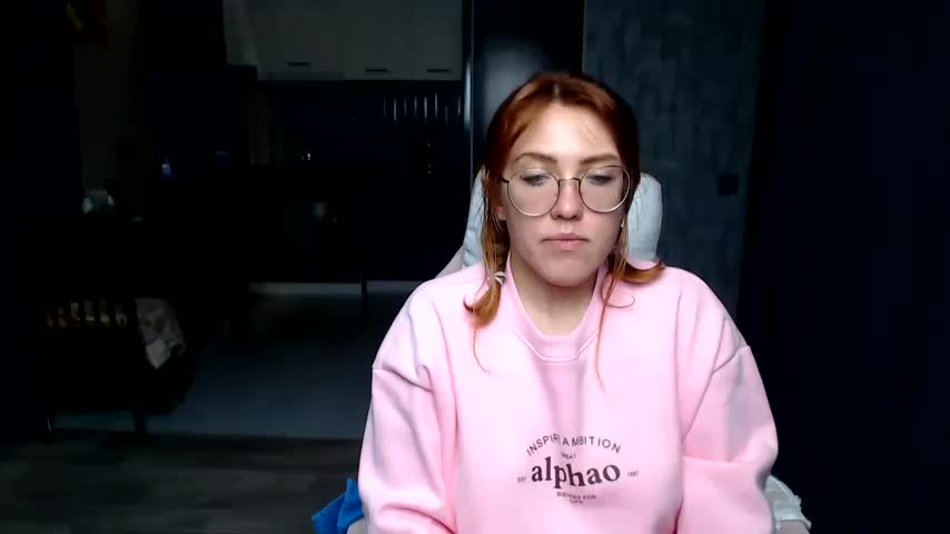 Reginasmilee Adult Chat October 13, 2025