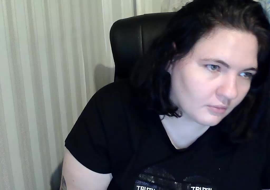 XLisaBlueX Adult Chat October 13, 2025