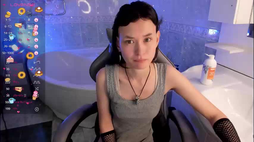 _emily__strike_ Adult Chat October 13, 2025