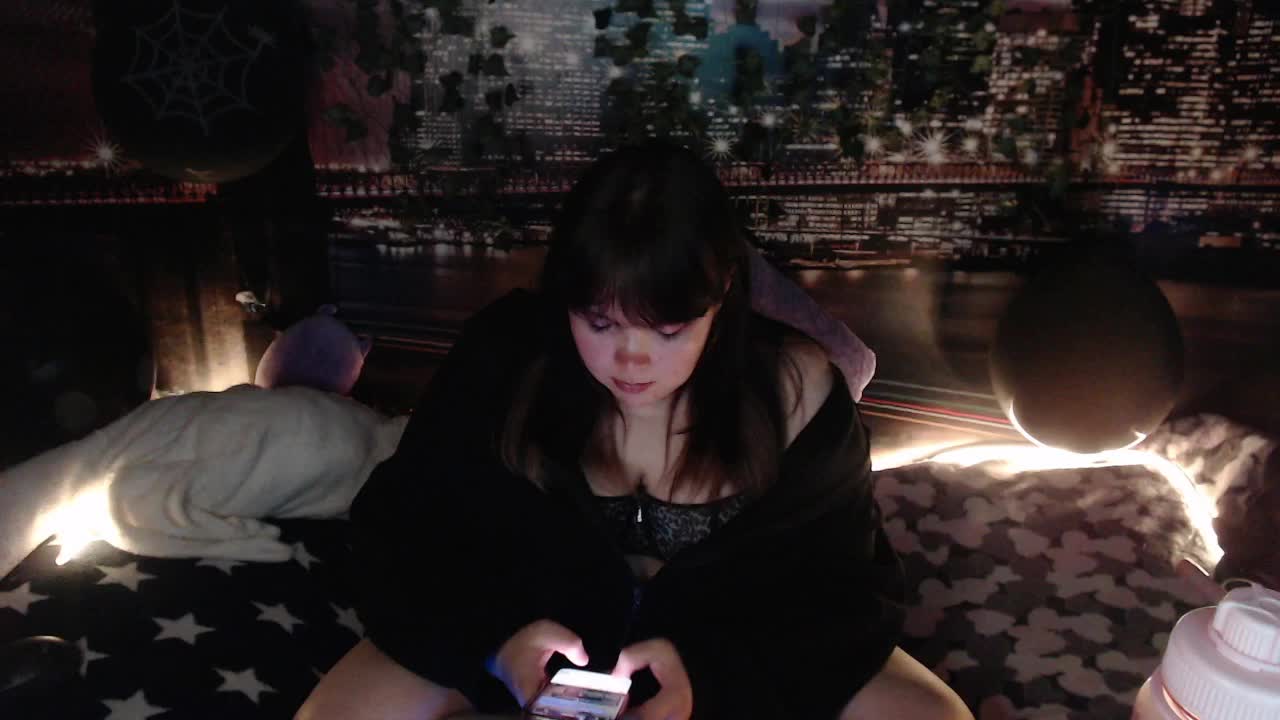 miss-kapriz-love Adult Chat October 13, 2025