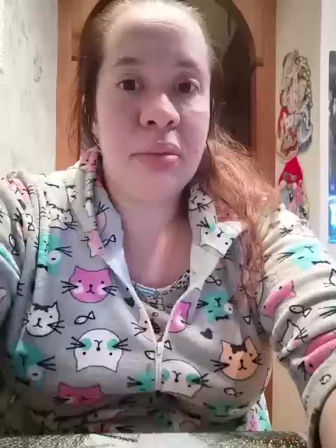 catsloveqq Adult Chat October 13, 2025