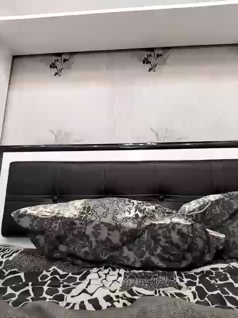 Lona-S Adult Chat October 13, 2025