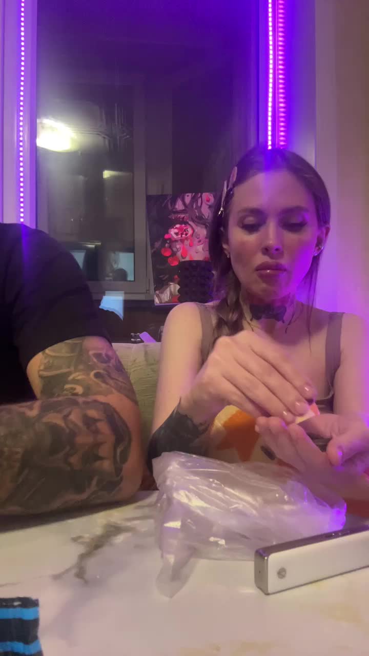 Letti28 Adult Chat October 14, 2025