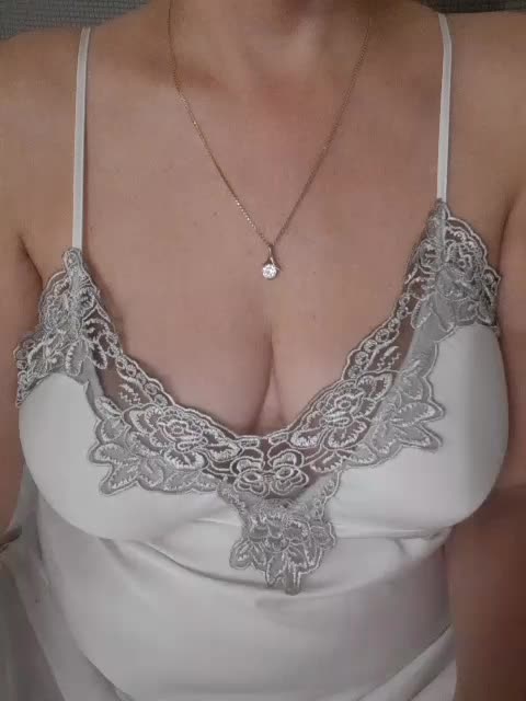 SexiestJess45 Adult Chat October 14, 2025