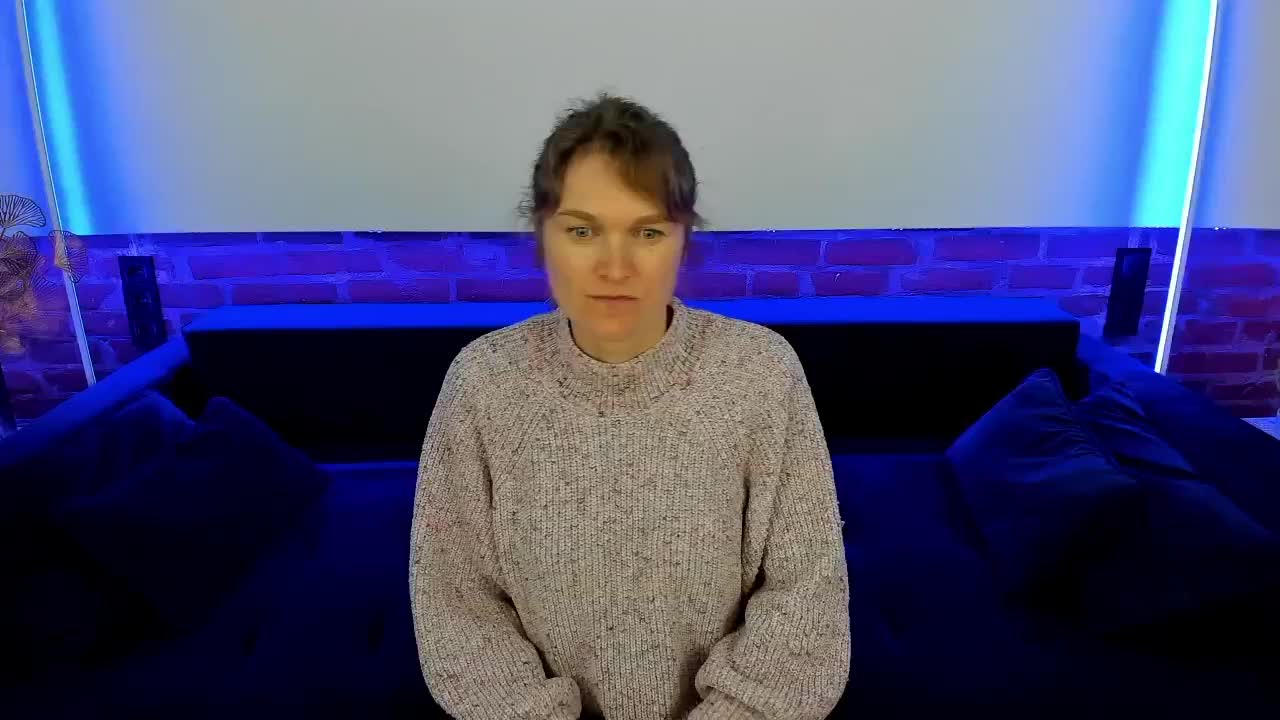 Annabel-xxx Adult Chat October 14, 2025