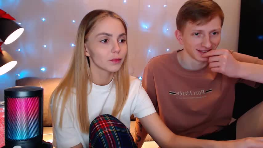 juliaanddima Adult Chat October 14, 2025