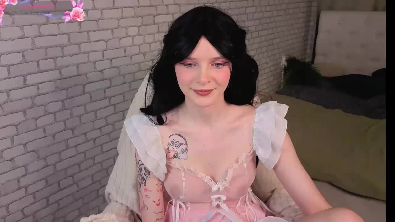 KiraMountrays Adult Chat October 14, 2025