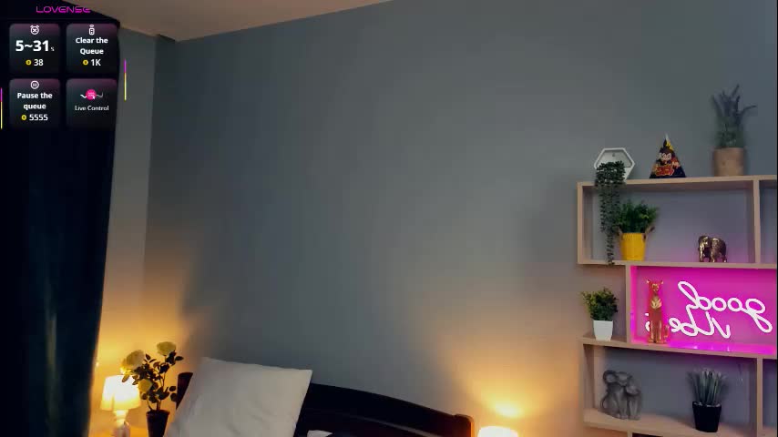 paulettelafevre Adult Chat October 14, 2025