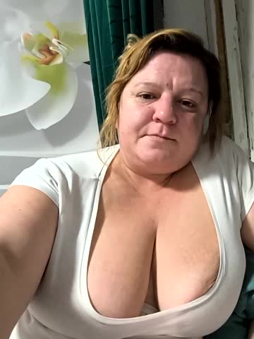 jusichka Adult Chat October 14, 2025