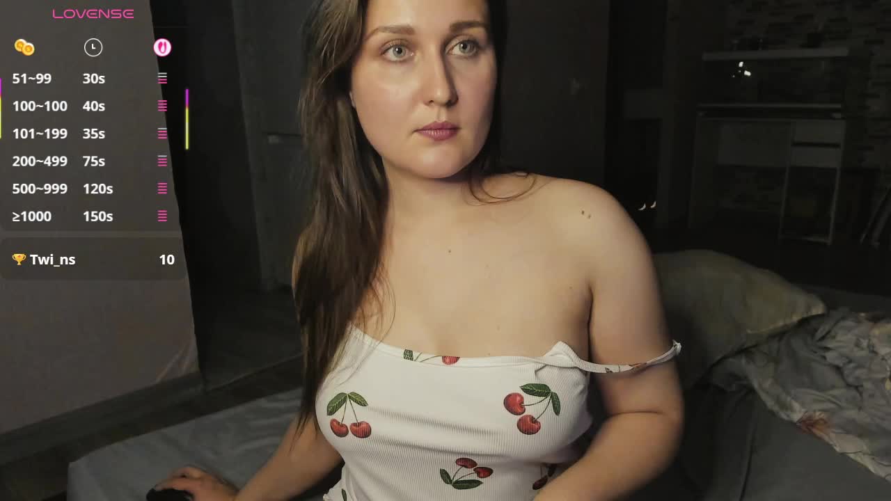 Vikki-Snake Adult Chat October 14, 2025