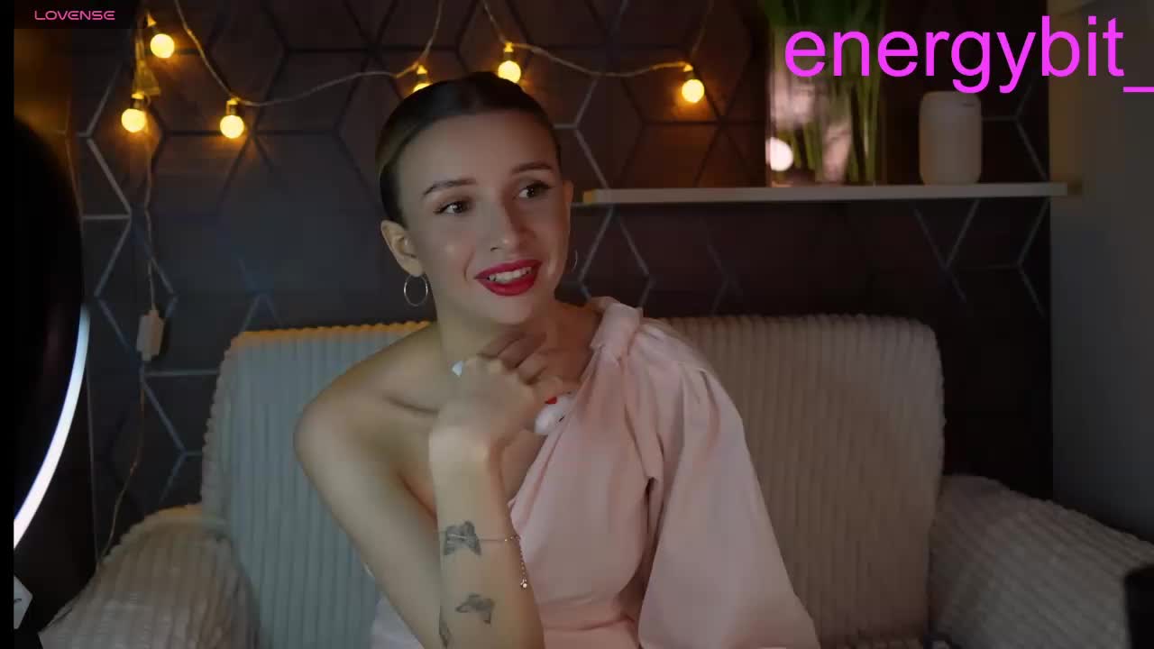 Malyshkaaa Adult Chat October 14, 2025