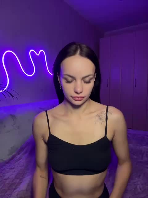 Klubnika13 Adult Chat October 14, 2025