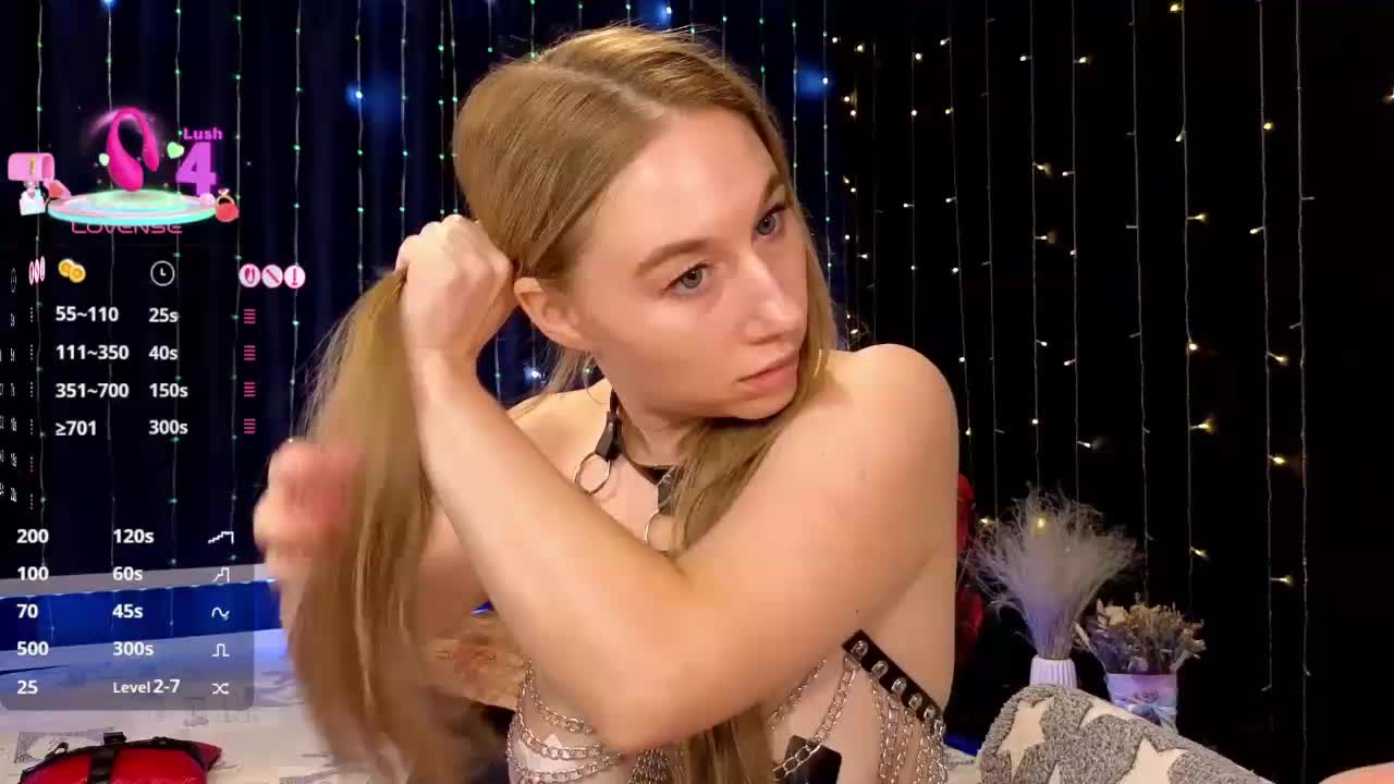 kiskaWEDNESDAY Adult Chat October 14, 2025