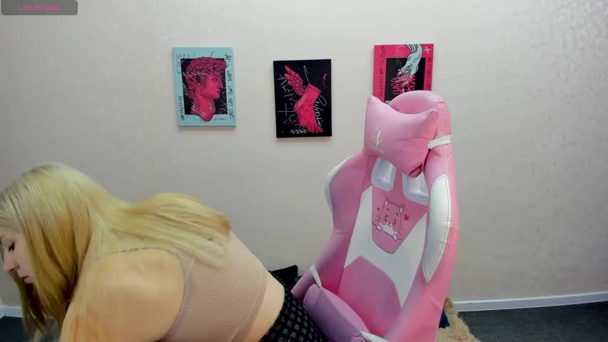 Milly_Rockk Adult Chat October 14, 2025