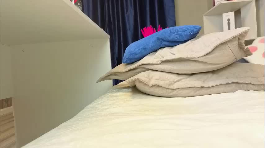 kikiolovely Adult Chat October 14, 2025