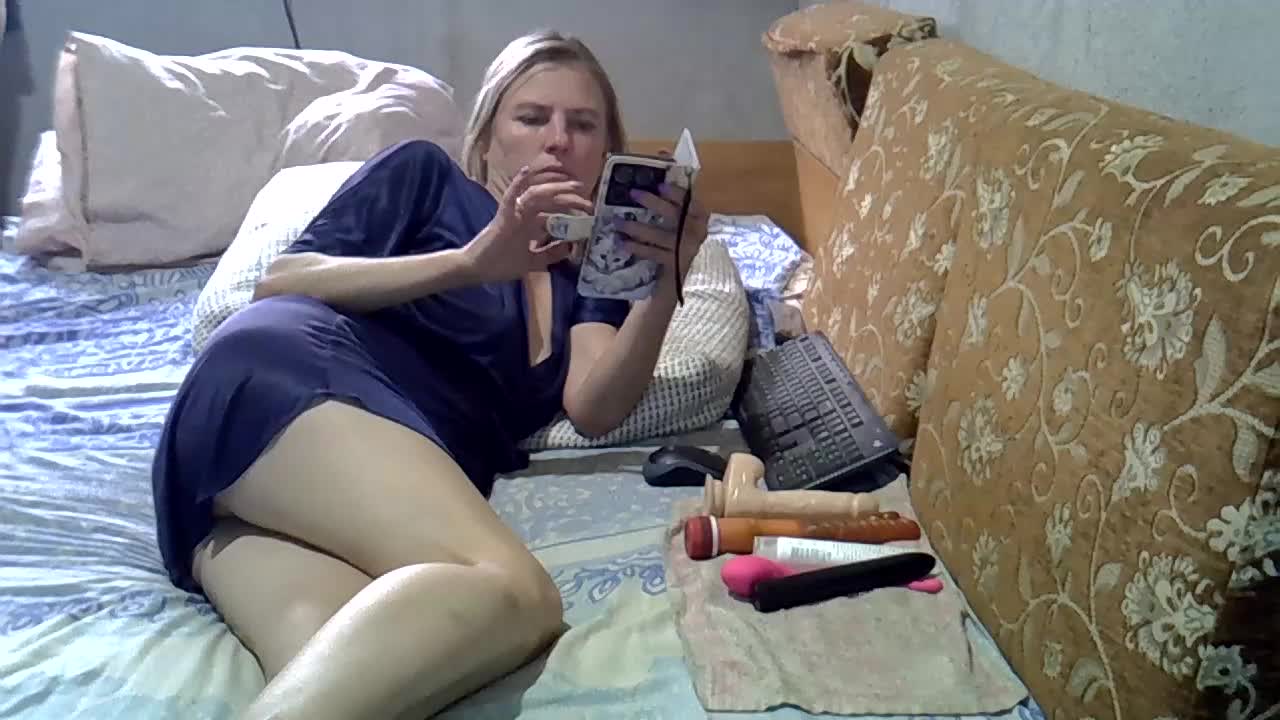 ptichka38 Adult Chat October 14, 2025