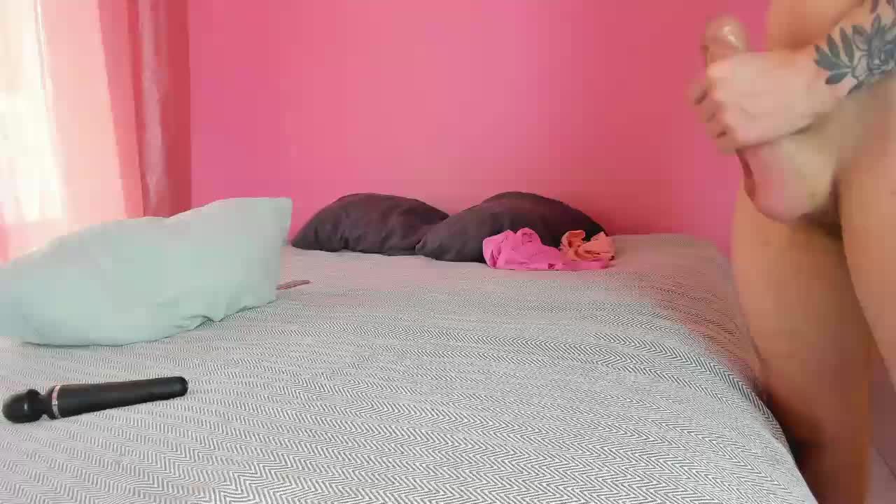 couple-tats Adult Chat October 14, 2025