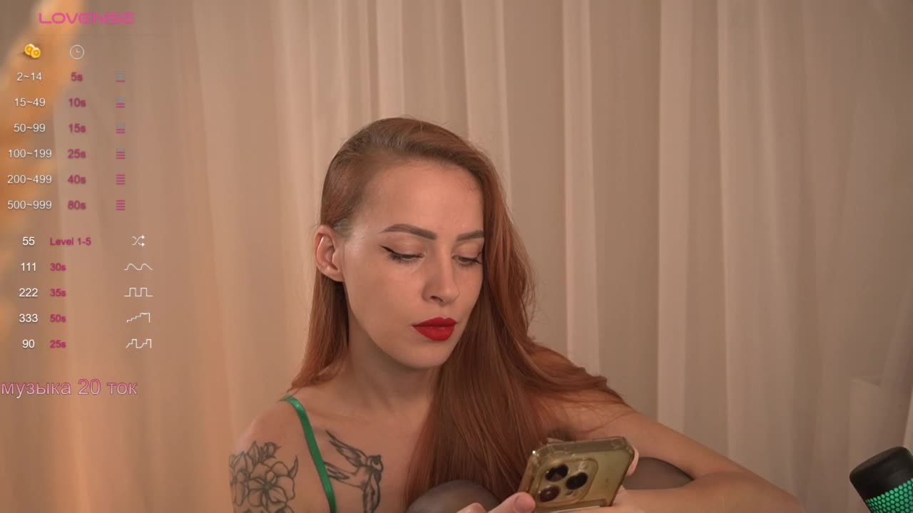 PONI_DI Adult Chat October 14, 2025