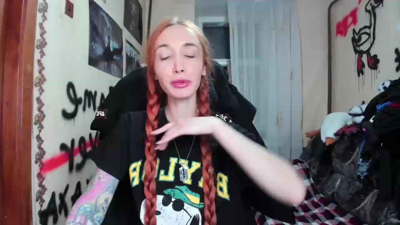 Roxy-Sun Adult Chat October 14, 2025