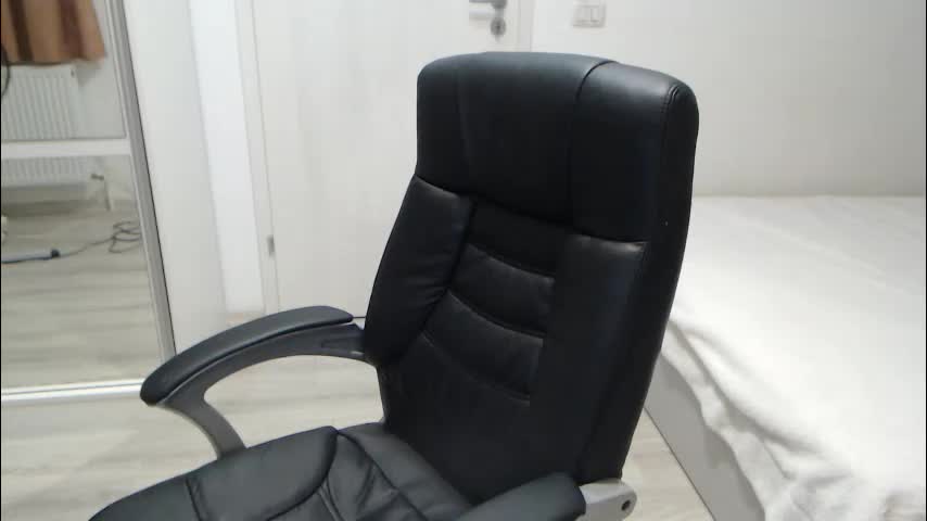 blue_eyes96 Adult Chat October 13, 2025