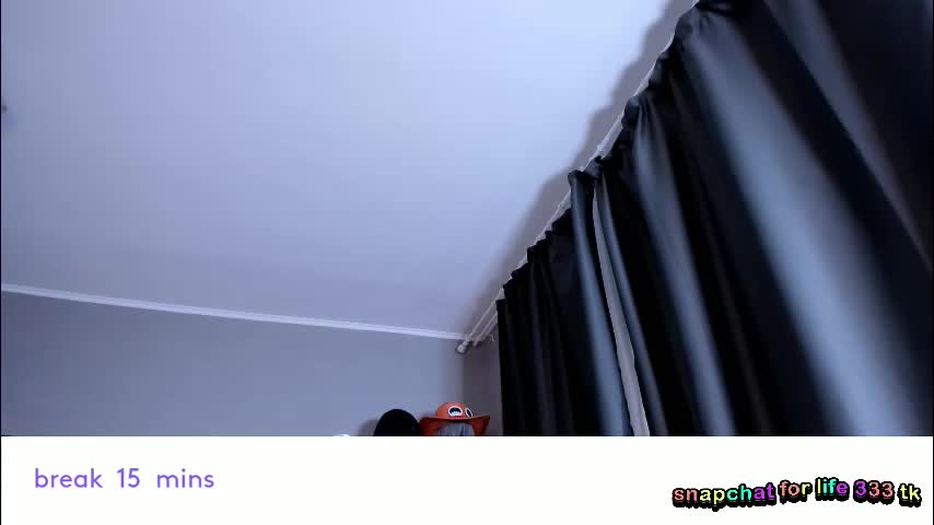 vivian_qwerty Adult Chat October 14, 2025