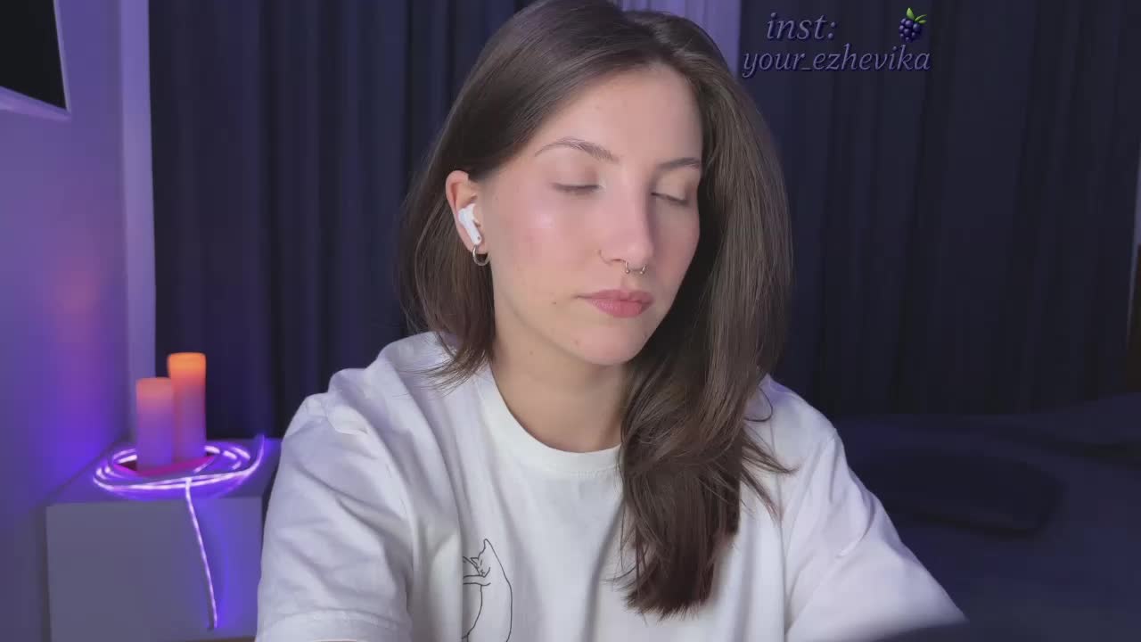 EzheVika Adult Chat October 14, 2025