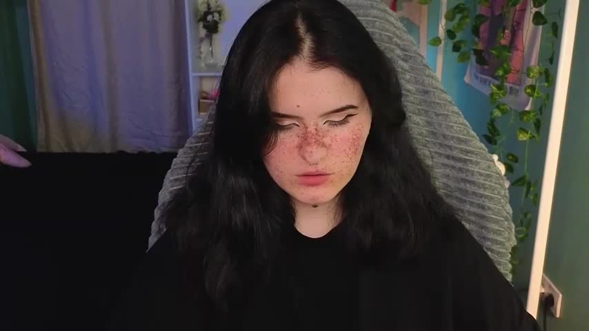 Dark_Shine Adult Chat October 14, 2025