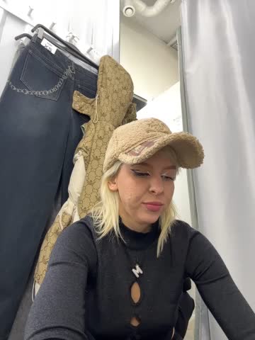 LikaCat Adult Chat October 14, 2025