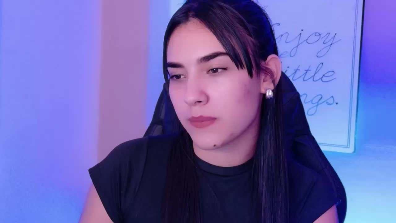 IsaValencia Adult Chat October 14, 2025