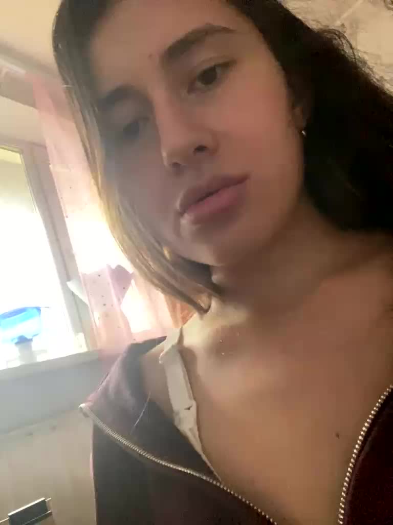 KristinaScott Adult Chat October 14, 2025