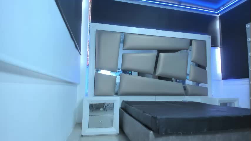 ashley_js Adult Chat October 14, 2025