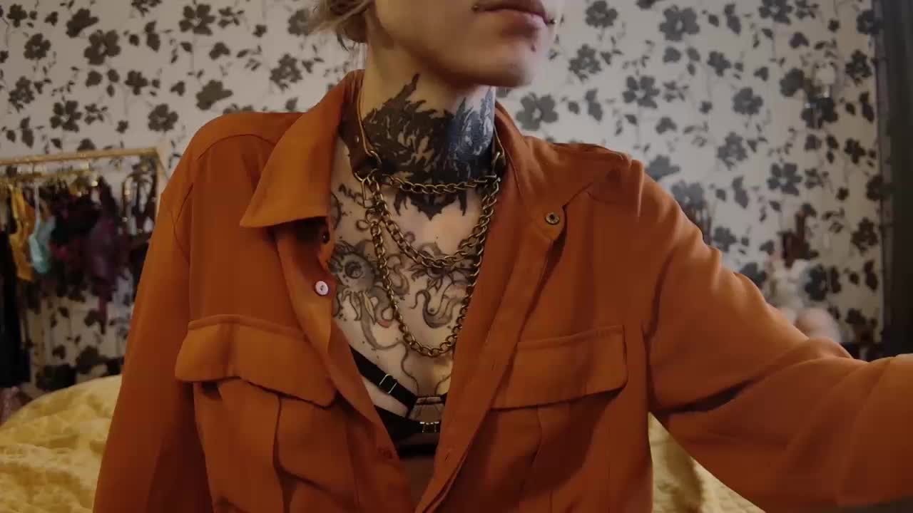 LittleSpaceMouse- Adult Chat October 14, 2025