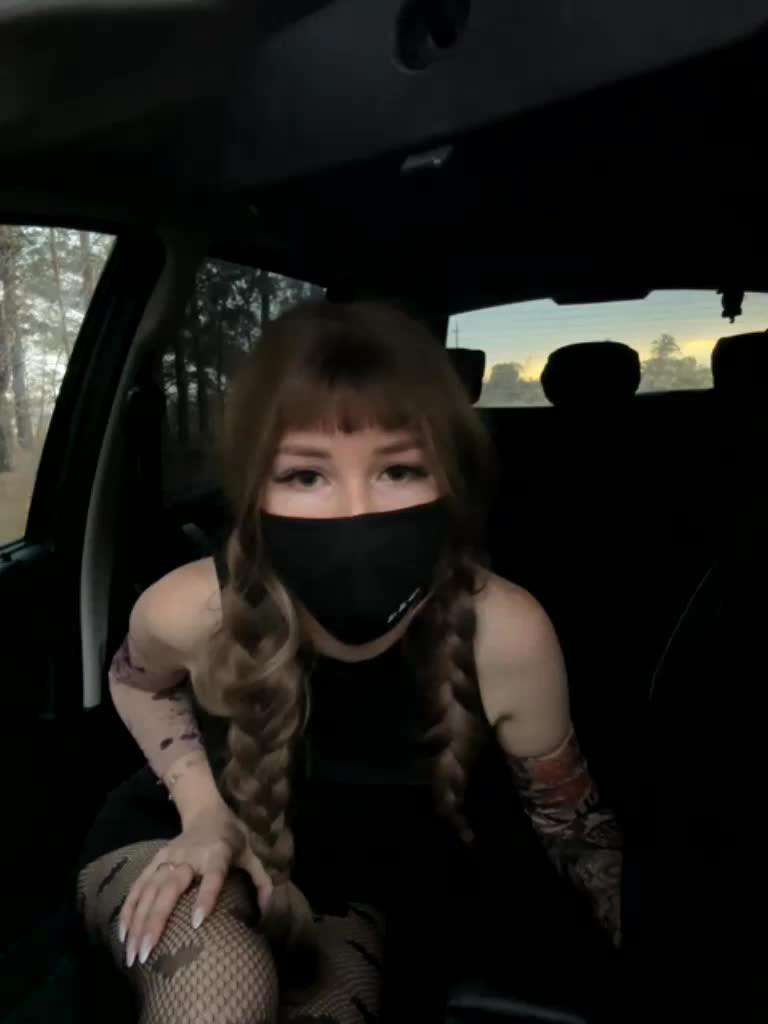 Sun-Moon Adult Chat October 14, 2025