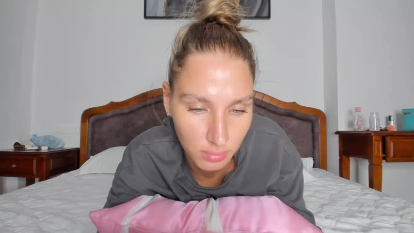 SofiClimbing Adult Chat October 14, 2025