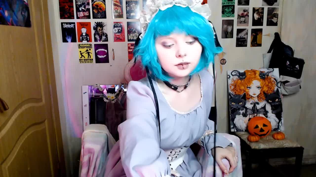 Usagi-Blush Adult Chat October 14, 2025