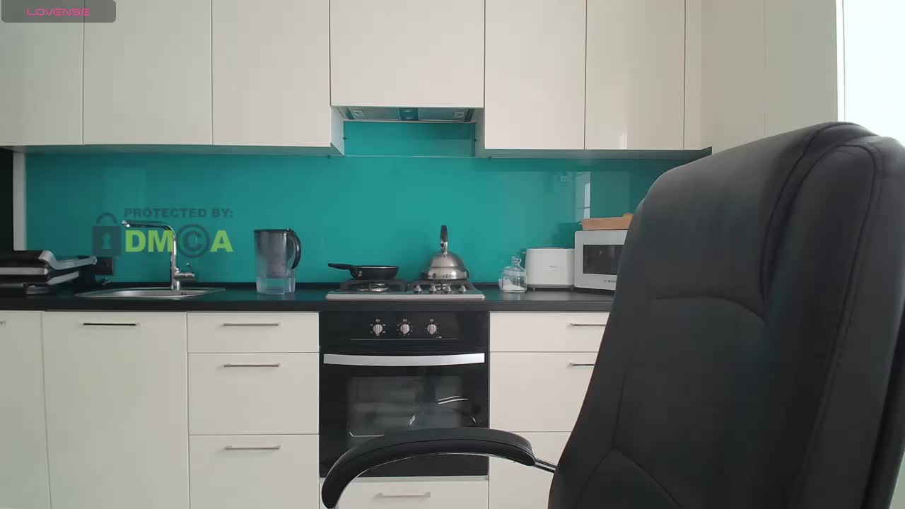 Valerianice Adult Chat October 14, 2025