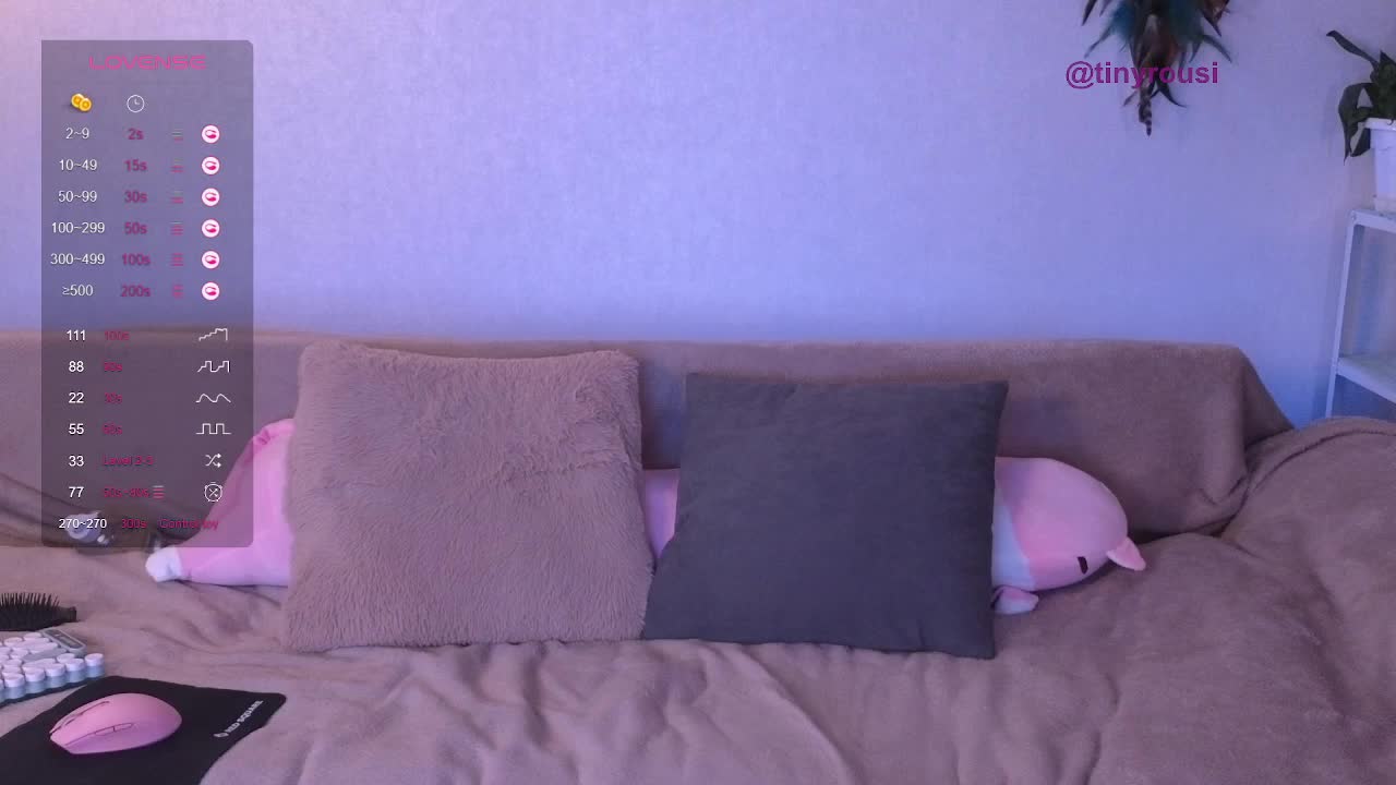 tiny_rousi Adult Chat October 14, 2025