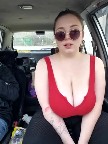 Caramel_pussy Adult Chat October 15, 2025