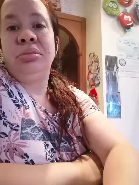 catsloveqq Adult Chat October 14, 2025