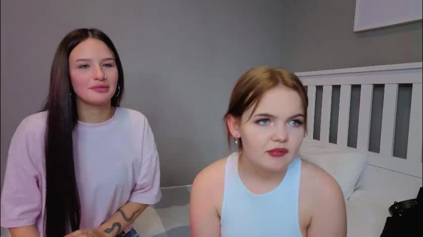 mini_bunny_mini Adult Chat October 15, 2025