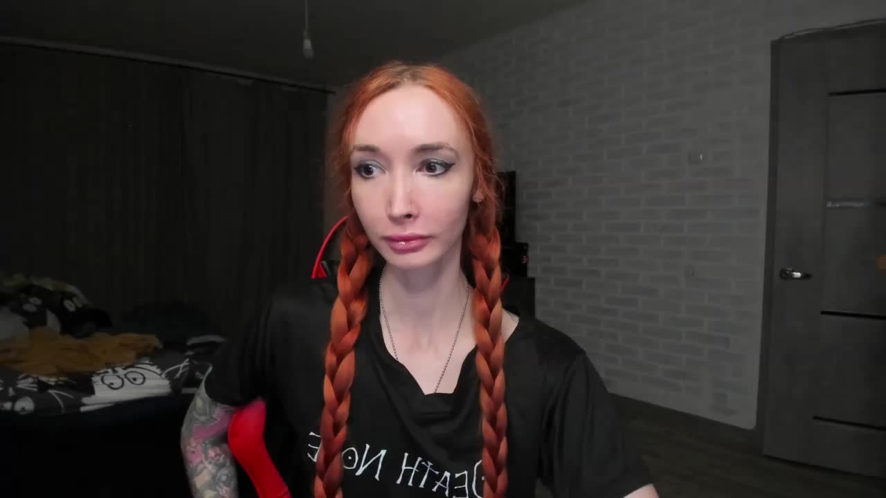 Roxy-Sun Adult Chat October 15, 2025