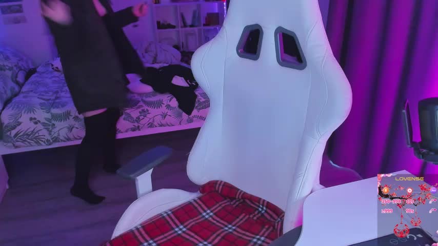 Yumi_Youkai Adult Chat October 15, 2025