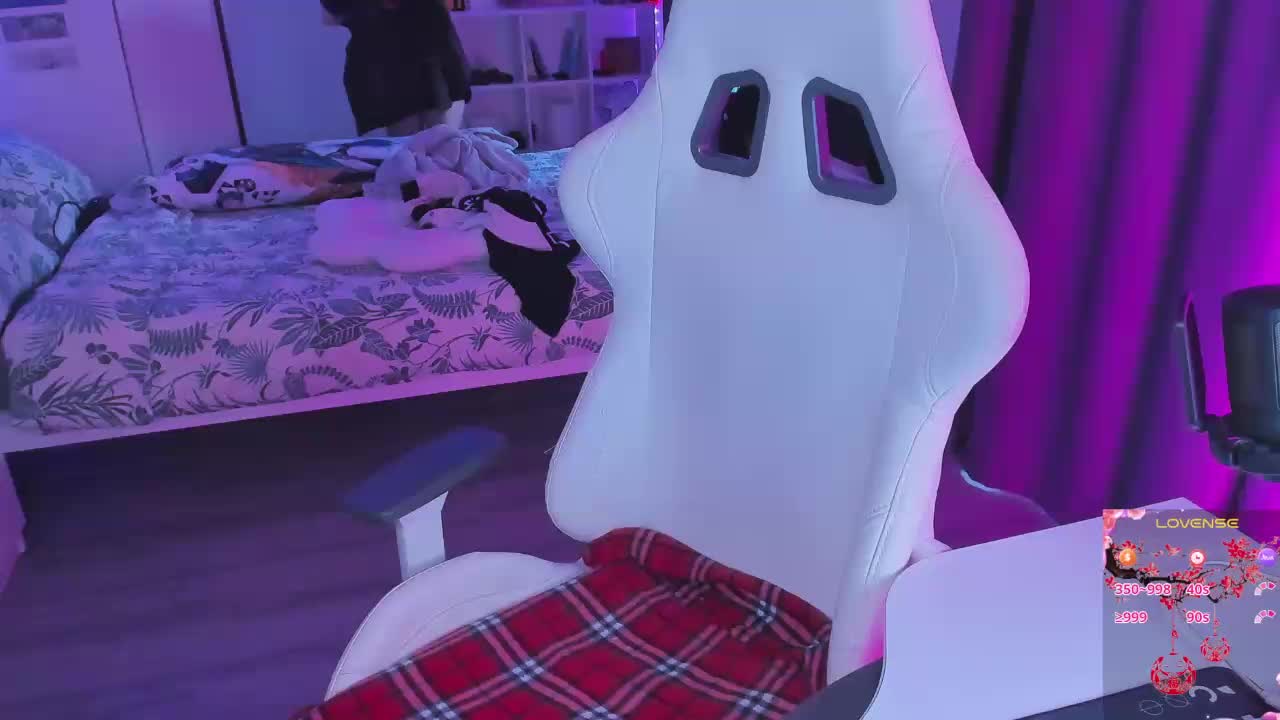 Yumi_Youkai Adult Chat October 15, 2025