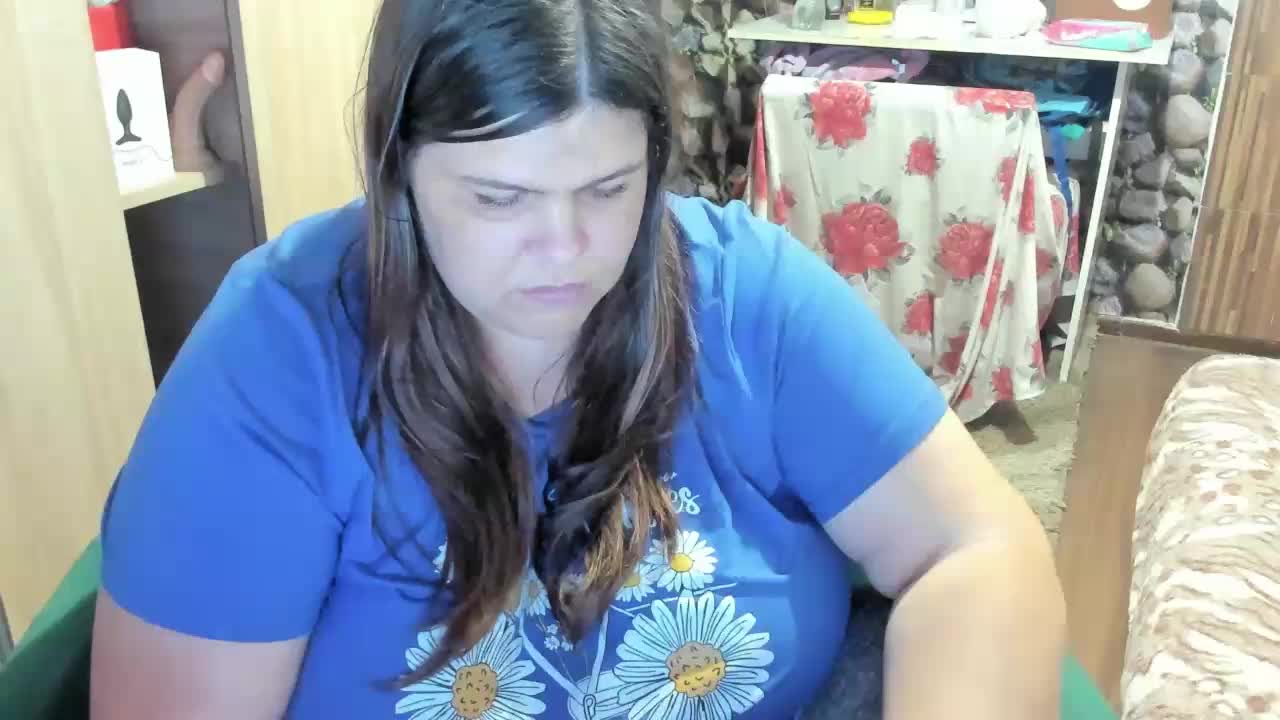 Ionysexylips69 Adult Chat October 14, 2025