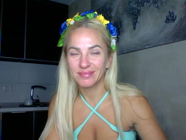 annamari1563 Adult Chat October 15, 2025