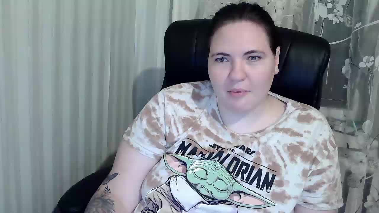 XLisaBlueX Adult Chat October 14, 2025