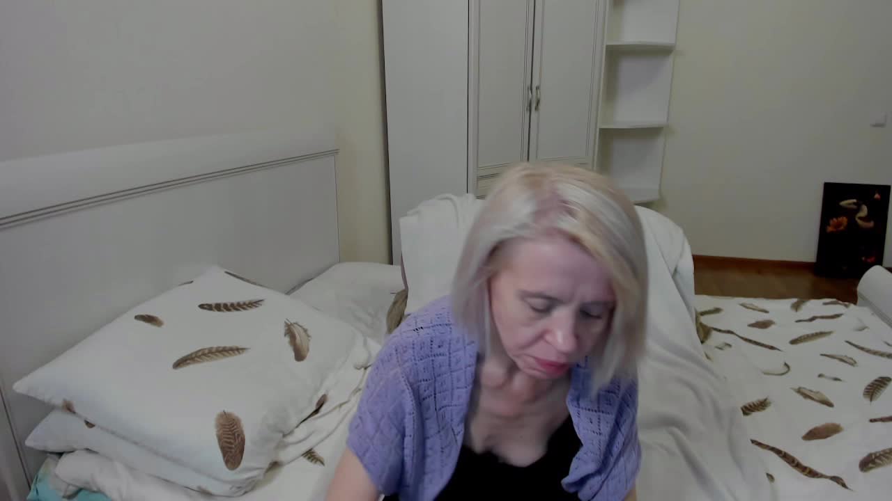 aminalive Adult Chat October 15, 2025